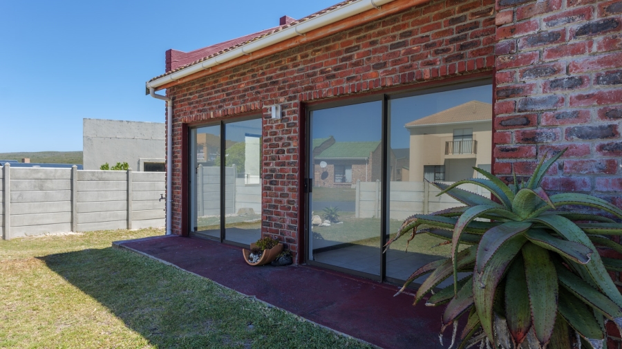 2 Bedroom Property for Sale in Agulhas Western Cape